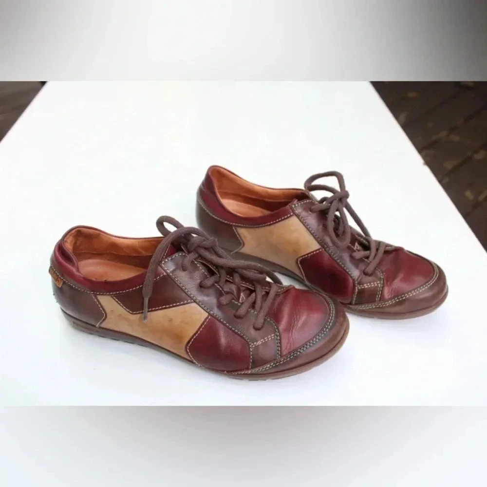 Pikolinos leather sneakers